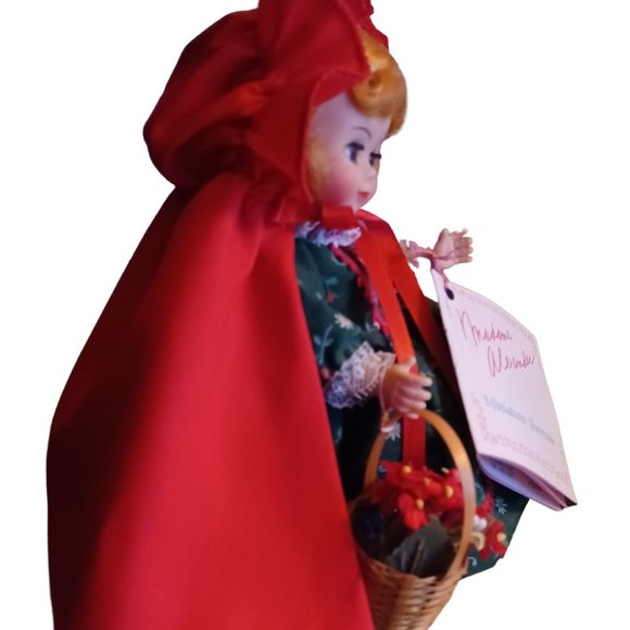 Madam Alexander Red Riding Hood - Picture 4 of 4